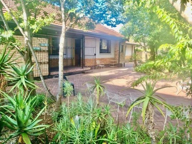 1 Bedroom Apartment / Flat to Rent in Universitas