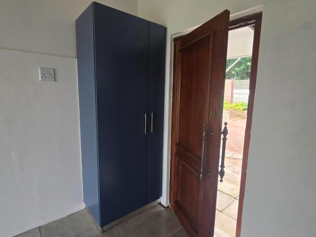 1 Bedroom Apartment / Flat To Rent in Uvongo Beach