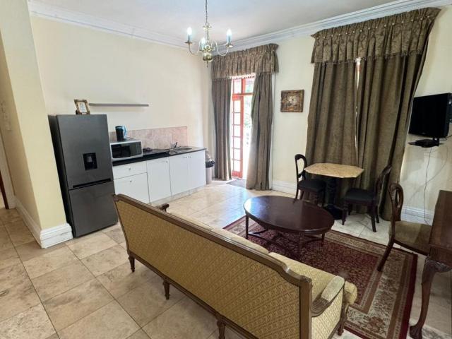 1 Bedroom Apartment / Flat To Rent in Waterkloof Ridge