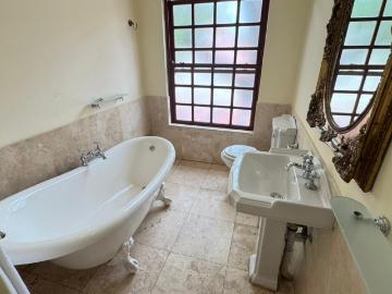 1 Bedroom Apartment / Flat To Rent in Waterkloof Ridge
