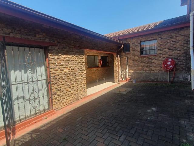 1 Bedroom Apartment / Flat to Rent in Aviary Hill