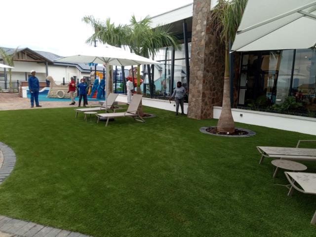 1 Bedroom Apartment / Flat To Rent in Ballito Central