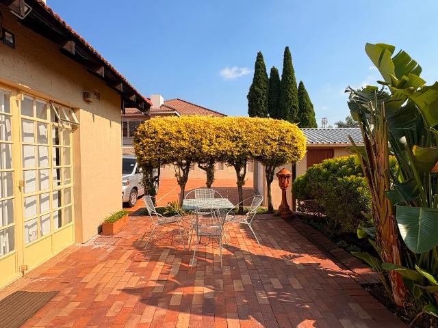 1 Bedroom Apartment / Flat To Rent in Bedfordview