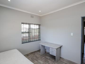 1 Bedroom Apartment / Flat To Rent in Bordeaux