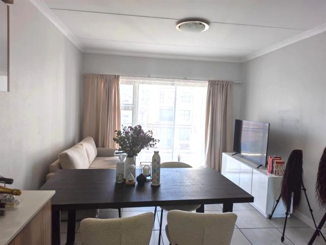1 Bedroom Apartment / Flat To Rent in Blyde Riverwalk Estate