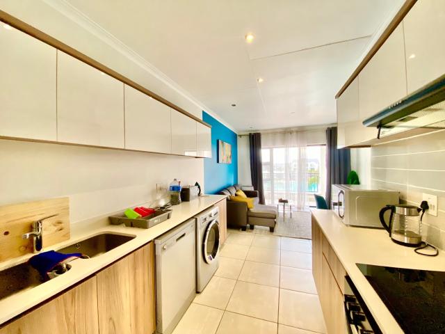 1 Bedroom Apartment / Flat To Rent in Blyde Riverwalk Estate
