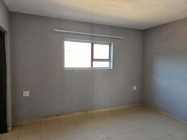 1 Bedroom Apartment / Flat To Rent in Bram Fischerville