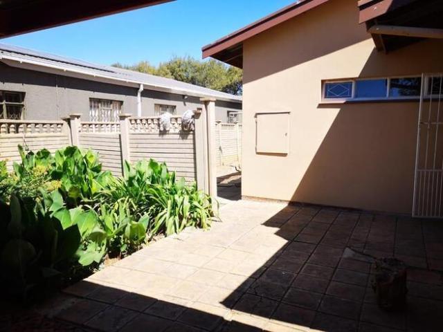 1 Bedroom Apartment / Flat to Rent in Brandwag
