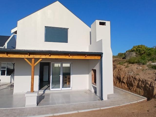 1 Bedroom Apartment / Flat To Rent in Britannica Heights