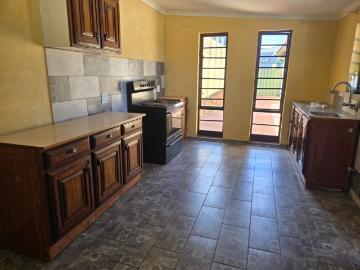 Apartment to rent in East Town - Garden