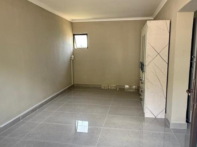 1 Bedroom Apartment / Flat To Rent in Escombe