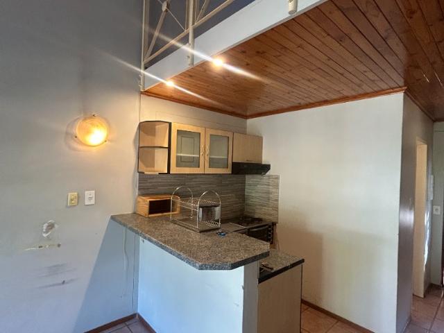 1 Bedroom Apartment / Flat To Rent in Groenkloof