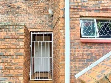 1 Bedroom Apartment / Flat to Rent in Hayfields