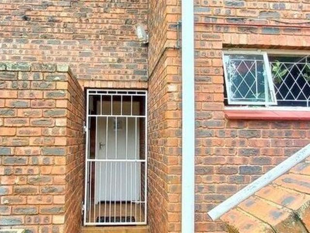1 Bedroom Apartment / Flat to Rent in Hayfields