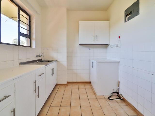 1 Bedroom Apartment / Flat To Rent in Illovo Beach