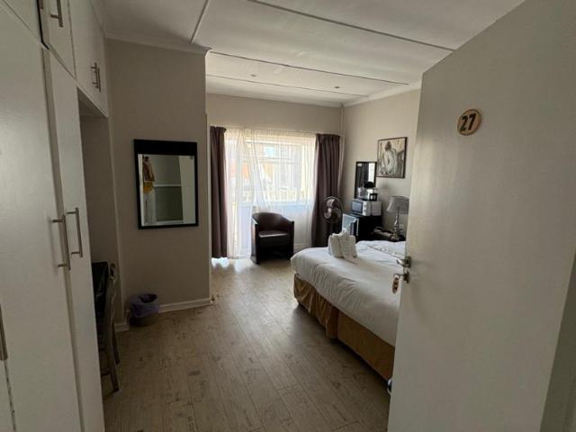 1 Bedroom Apartment / Flat To Rent in Jeffreys Bay Central