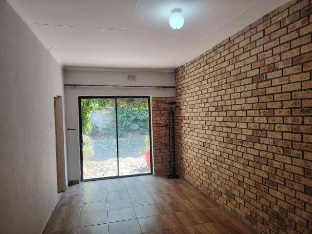 1 Bedroom Apartment / Flat To Rent in Klevehill Park