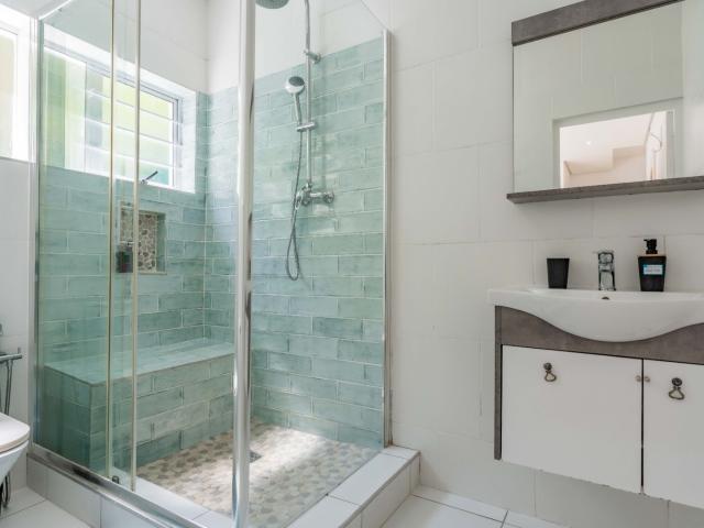 1 Bedroom Apartment / Flat To Rent in La Lucia