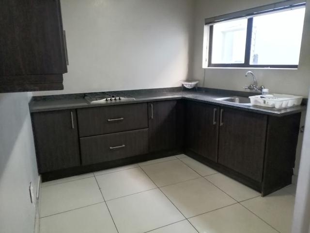 1 Bedroom Apartment / Flat To Rent in Lambton