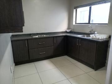 1 Bedroom Apartment / Flat To Rent in Lambton