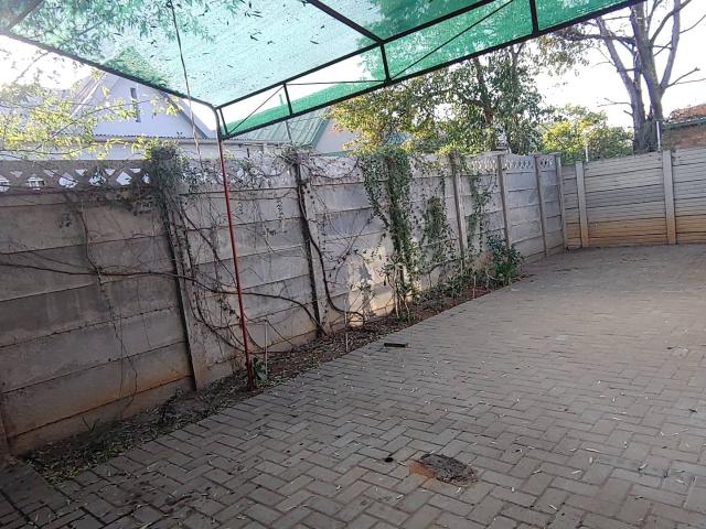 1 Bedroom Apartment / Flat To Rent in Memorial Road Area