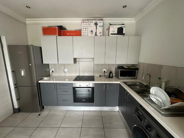 1 Bedroom Apartment / Flat To Rent in Menlo Park