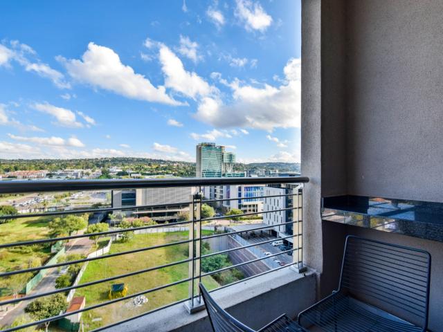 1 Bedroom Apartment / Flat To Rent in Menlyn