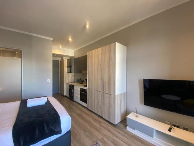 1 Bedroom Apartment / Flat To Rent in Menlyn
