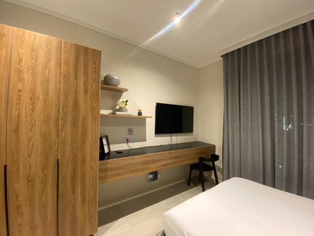 1 Bedroom Apartment / Flat To Rent in Menlyn