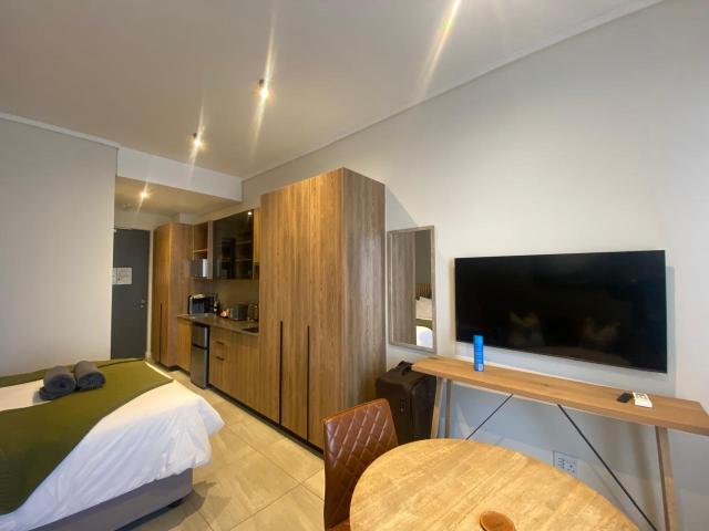 1 Bedroom Apartment / Flat To Rent in Menlyn