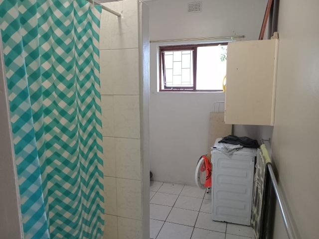1 Bedroom Apartment / Flat To Rent in Meer En See