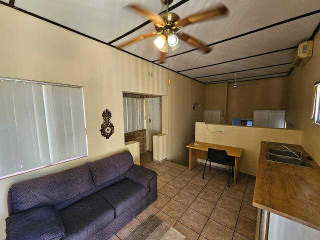 1 Bedroom Apartment / Flat To Rent in Meer En See