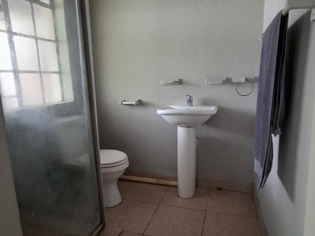 1 Bedroom Apartment / Flat To Rent in Moreleta Park
