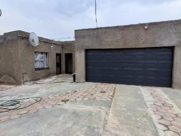 1 Bedroom Apartment / Flat To Rent in Phuthaditjhaba