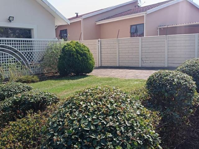 1 Bedroom Apartment / Flat to Rent in Pioneer Park