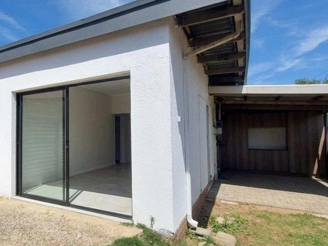 1 Bedroom Apartment / Flat to Rent in Pioneer Park