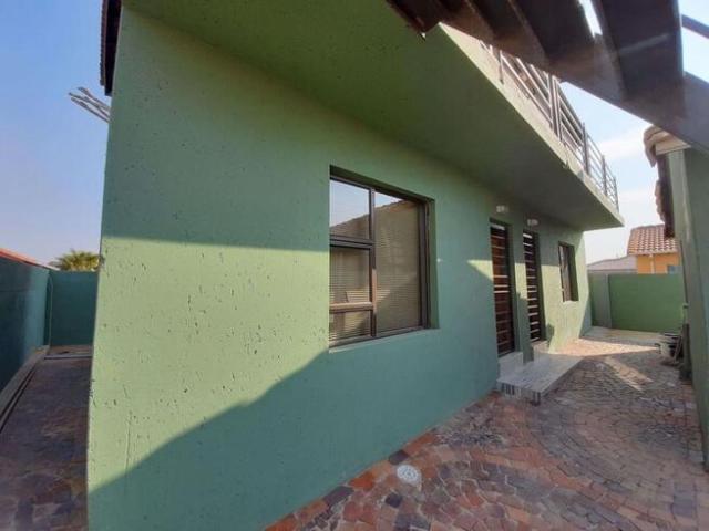 1 Bedroom Apartment / Flat to Rent in Protea Glen