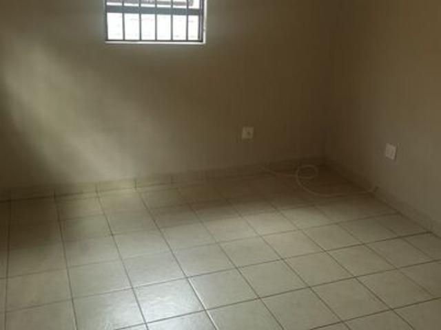 1 Bedroom Apartment / Flat To Rent in Protea Glen