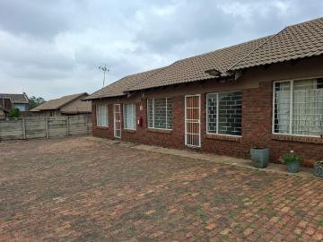Apartment to rent in Lesedi Local Municipality - Security