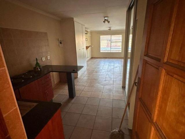 1 Bedroom Apartment / Flat to Rent in Rietfontein