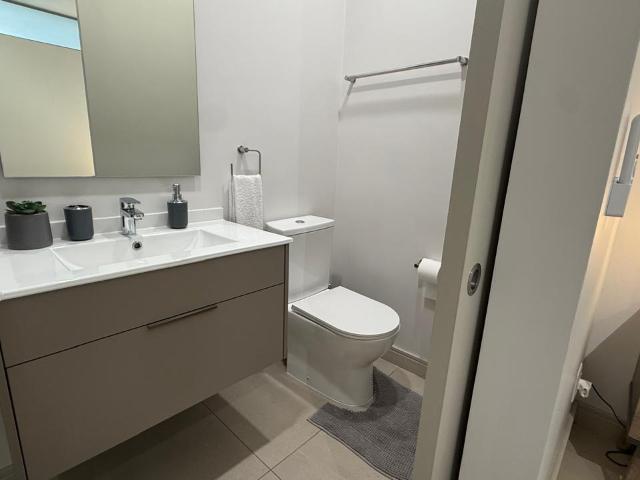 1 Bedroom Apartment / Flat To Rent in Rosebank