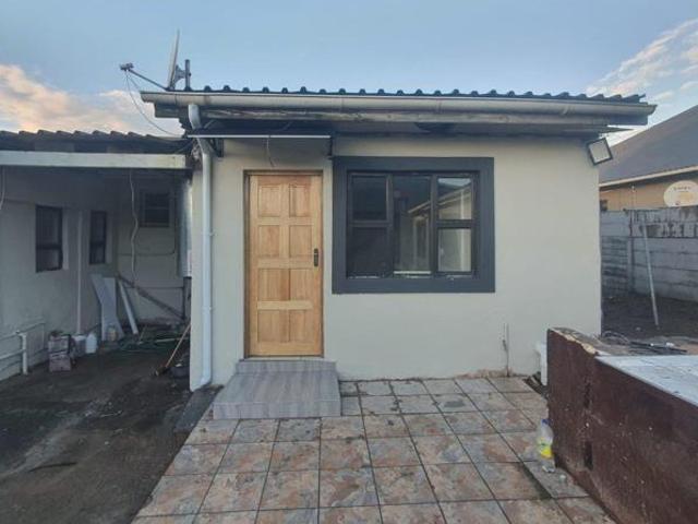 1 Bedroom Apartment / Flat to Rent in Rosemount