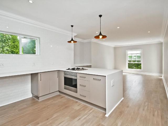 1 Bedroom Apartment / Flat To Rent in Sandton Central
