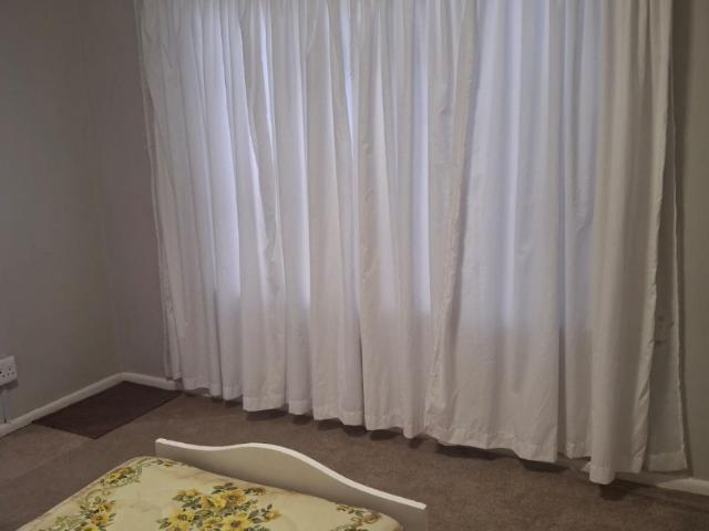 1 Bedroom Apartment / Flat To Rent in Saldanha Central