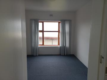 1 Bedroom Apartment / Flat To Rent in Saldanha Central