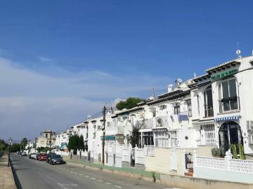 1 Bedroom apartment for long term rental in Lagojardin