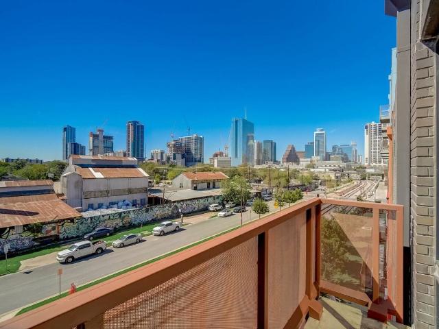 1 Bedroom Apartment for Rent at San Marcos St & E 7th St #4 1339, Austin, TX 78702 East Cesar Chavez