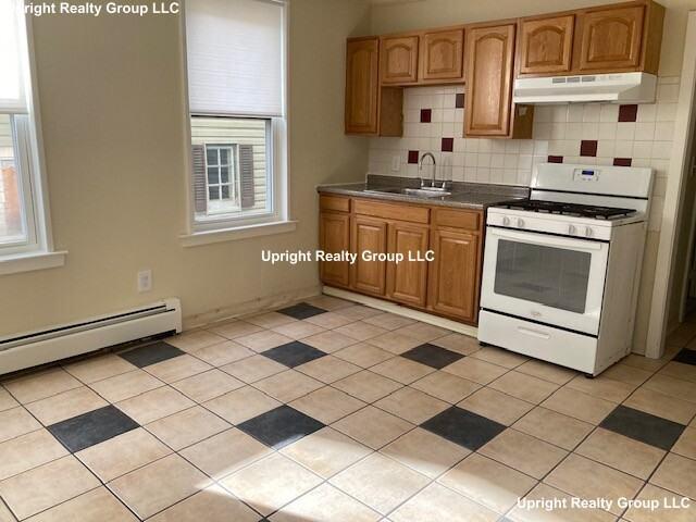 1 Bedroom Apartment for Rent at Shurtleff St #3, Revere, MA 02151 West Revere