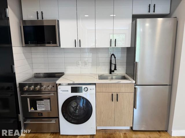 1 Bedroom Apartment for Rent at W 169th St #301, New York, NY 10452 Highbridge
