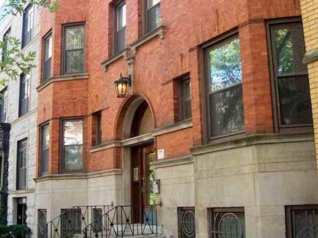 1 Bedroom Apartment for Rent at W Briar Pl & N Broadway, Chicago, IL 60657 Lakeview